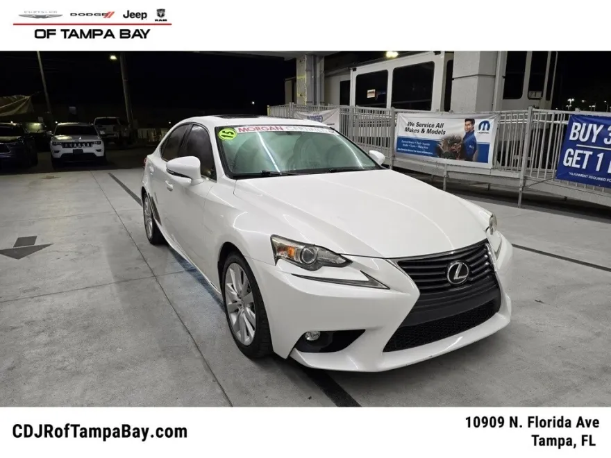 2015 Lexus IS 250 photo 1