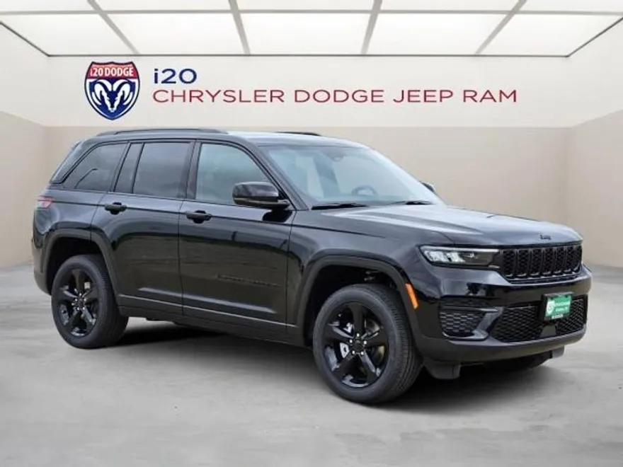 2025 Jeep Grand Cherokee Altitude X photo 1