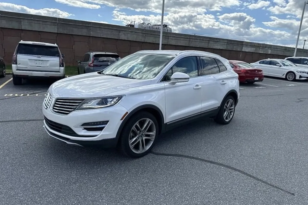 2017 Lincoln MKC Reserve photo 1