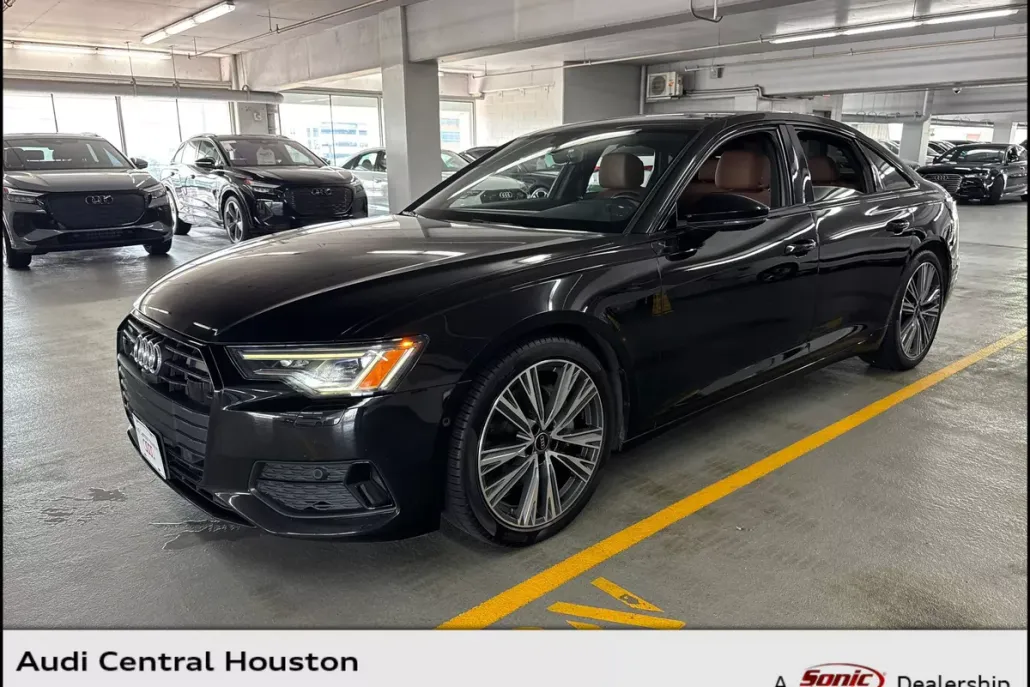 2022 Audi A6 Quattro Premium Plus photo 1