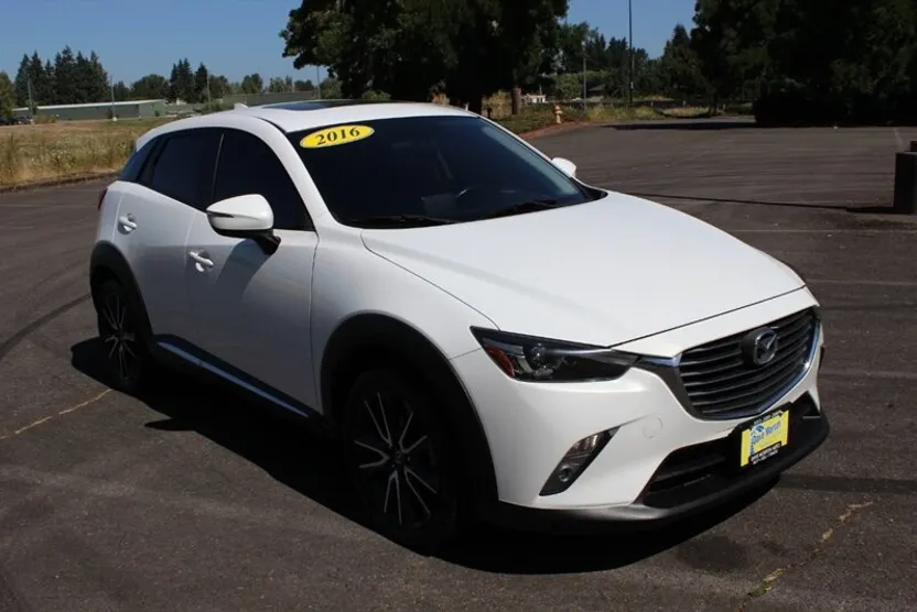 2016 Mazda CX-3 Grand Touring photo 1