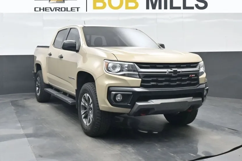 2022 Chevrolet Colorado Z71 photo 1
