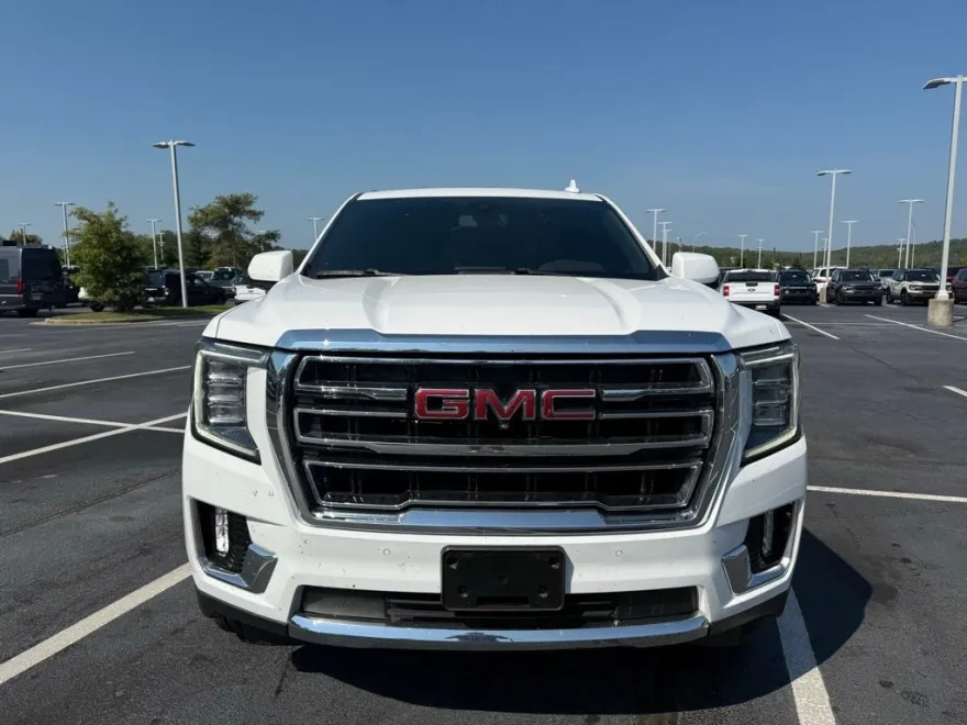 2021 Gmc Yukon SLT photo 1