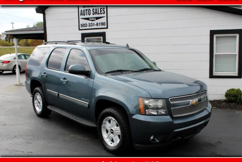 2010 Chevrolet Tahoe LT photo 1