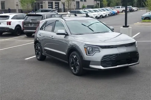 2025 Kia Niro EV Wind photo 3