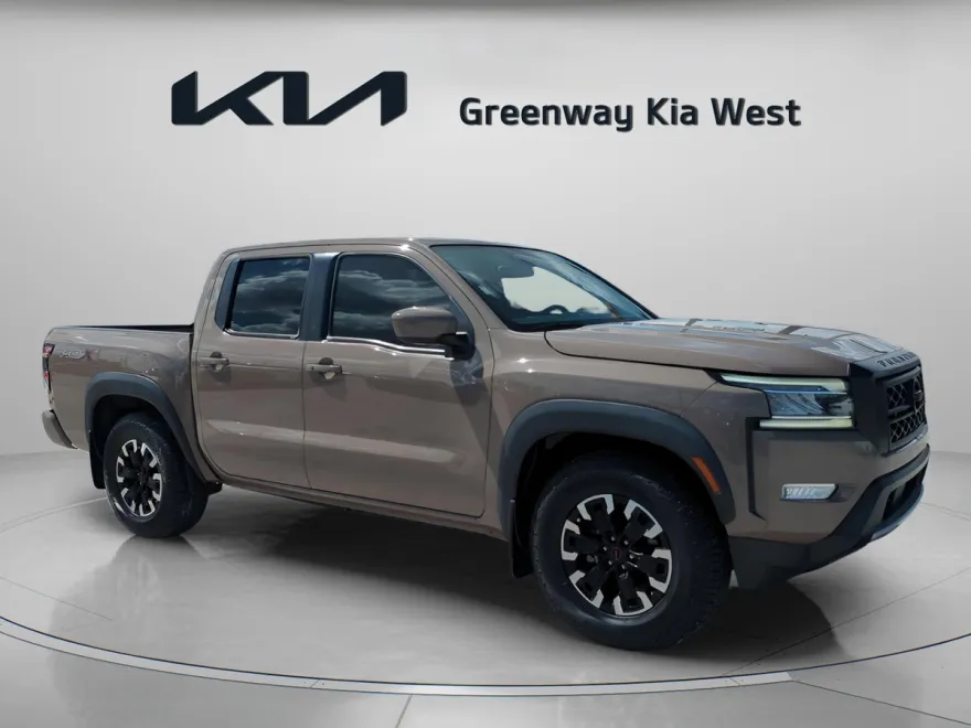 2023 Nissan Frontier PRO-X Crew Cab photo 1