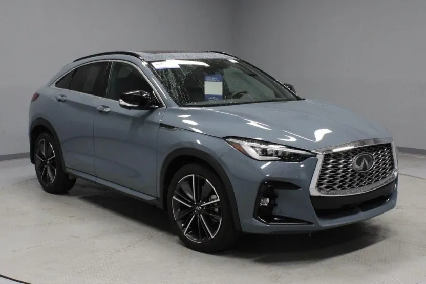 2022 Infiniti QX55 Essential photo 1