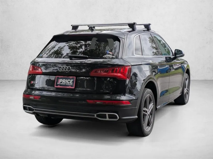 2018 Audi SQ5 Premium Plus photo 1