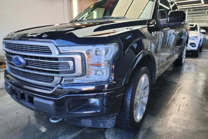 2019 Ford F-150 Limited photo 1