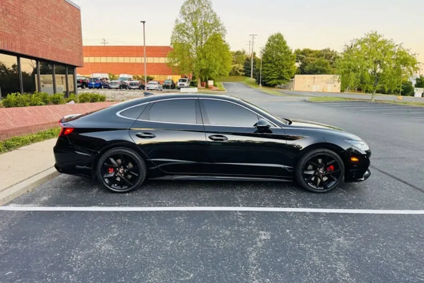 2022 Hyundai Sonata N Line photo 1