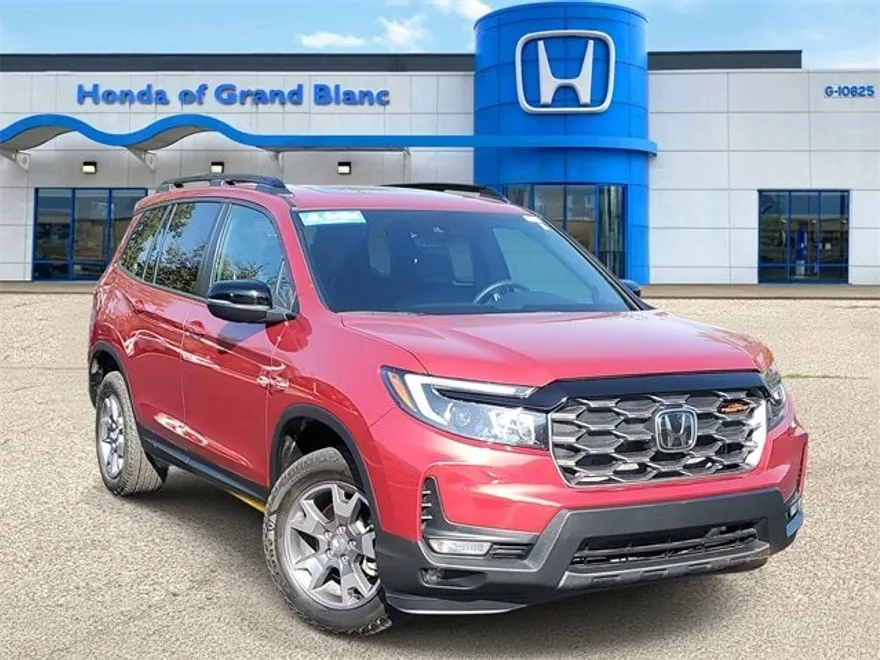 2023 Honda Passport TrailSport photo 1