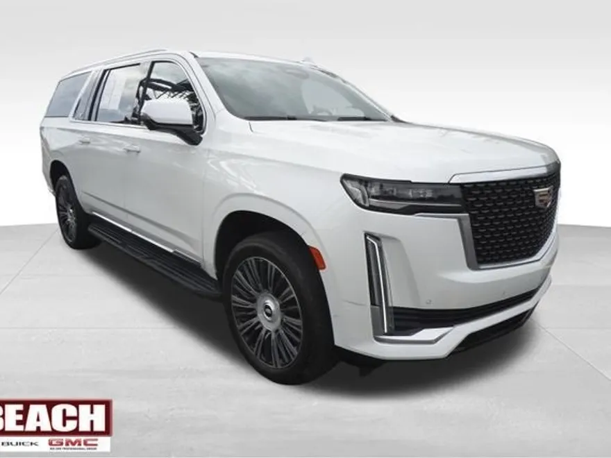 2022 Cadillac Escalade ESV Premium Luxury photo 1