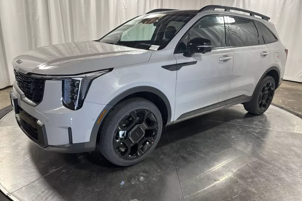 2025 Kia Sorento X-Line SX photo 1