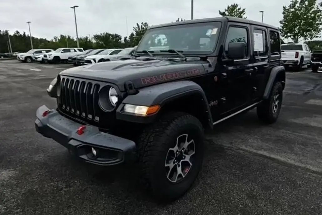 2022 Jeep Wrangler Unlimited Rubicon photo 1