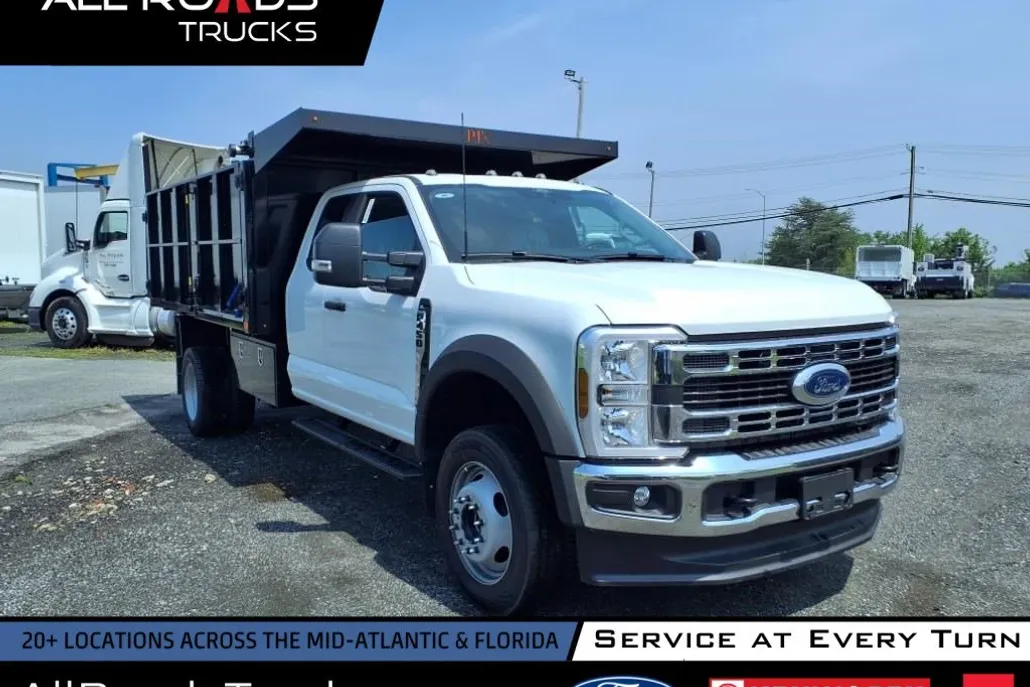 2025 Ford F-450 photo 1