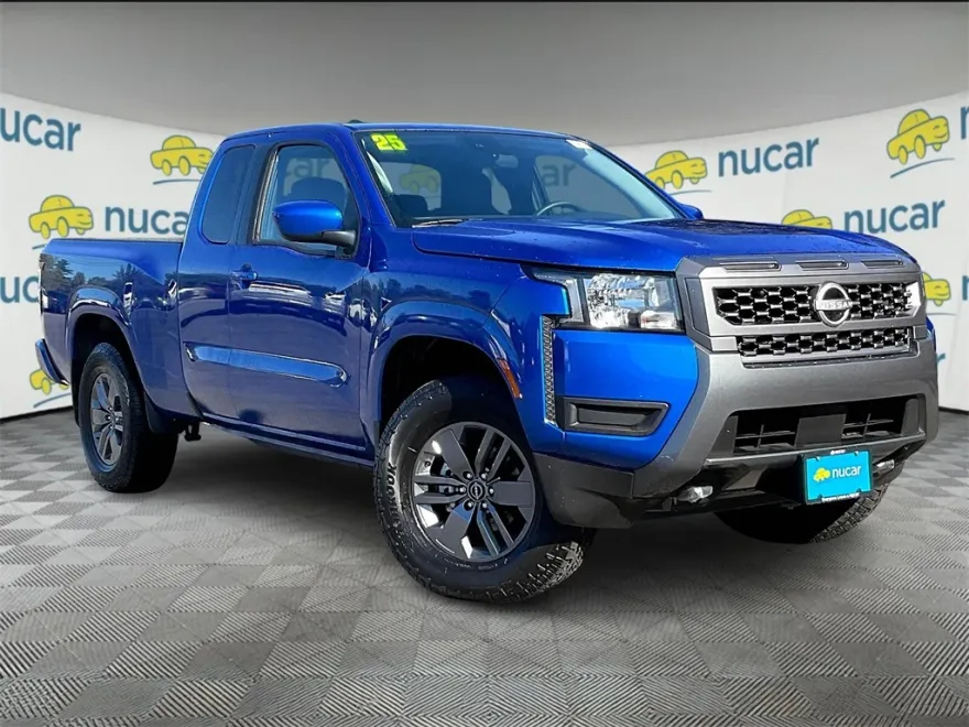 2025 Nissan Frontier SV photo 1