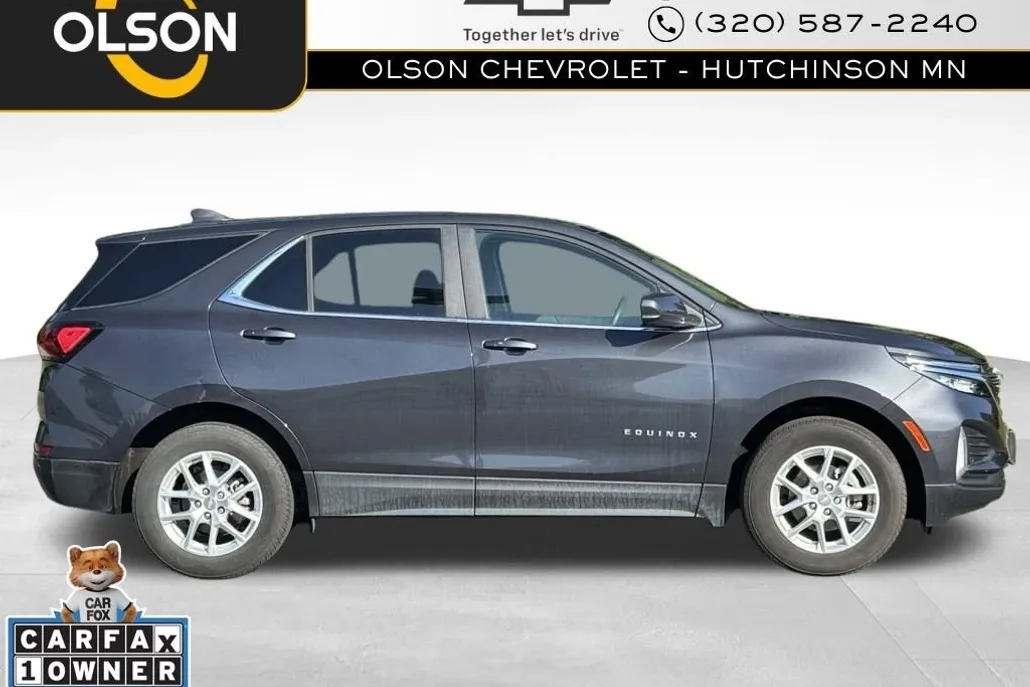 2023 Chevrolet Equinox LT photo 1