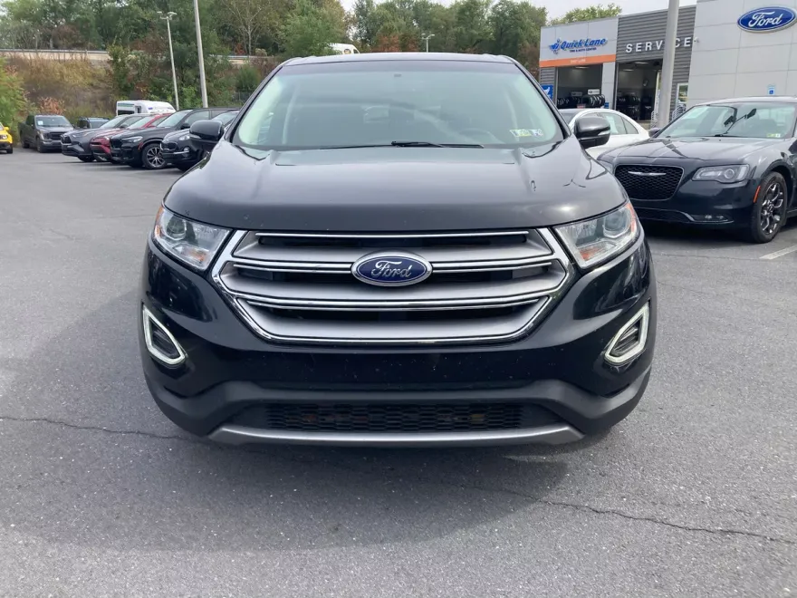 2017 Ford Edge SEL photo 1