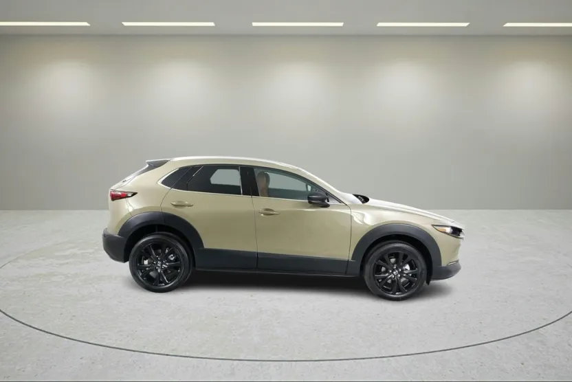 2024 Mazda CX-30 2.5 Turbo Carbon photo 2