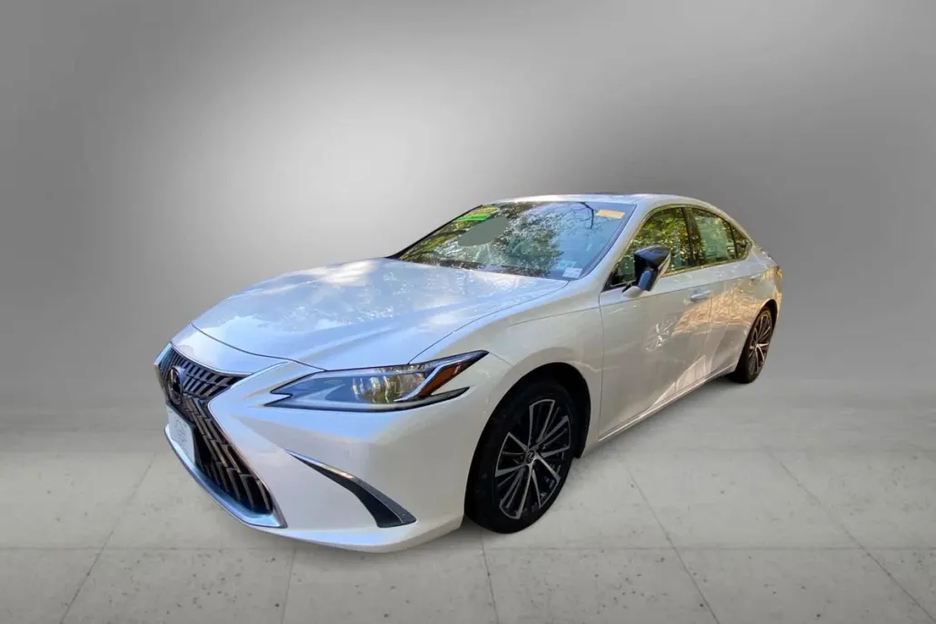 2022 Lexus ES Premium photo 1