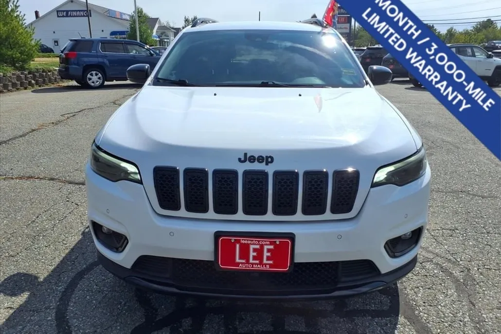 2023 Jeep Cherokee Altitude photo 1