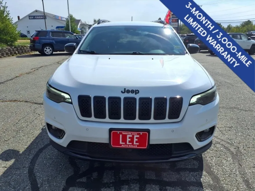 2023 Jeep Cherokee Altitude photo 1