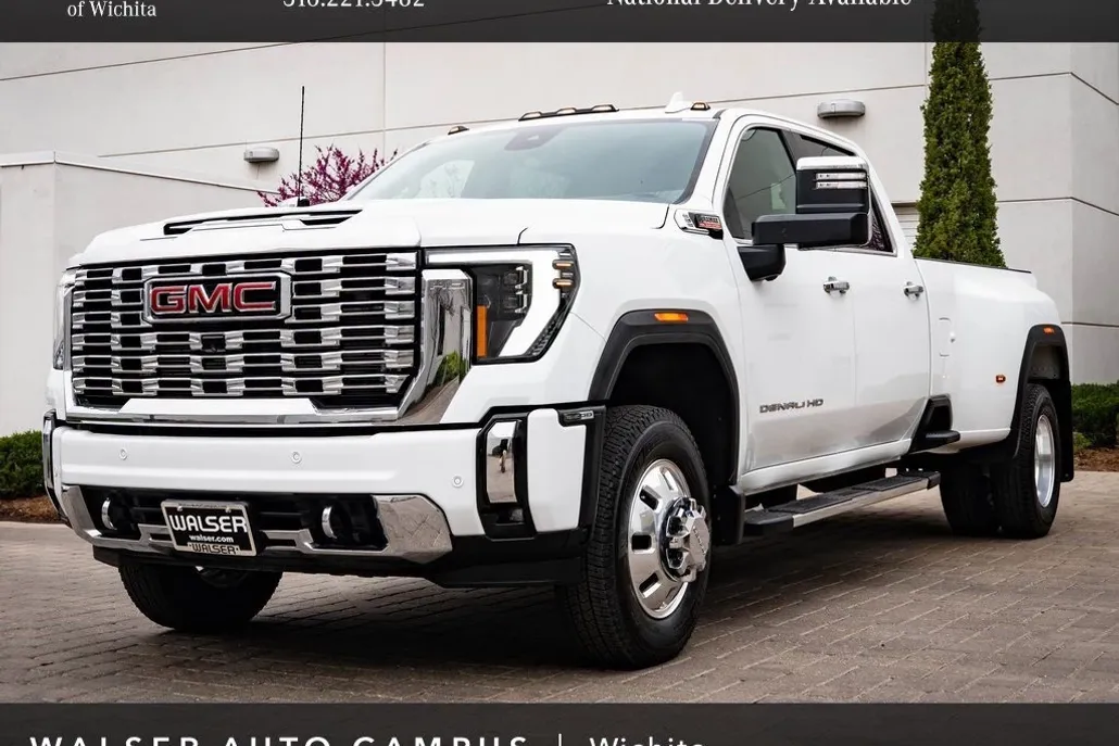 2024 Gmc Sierra Denali photo 1