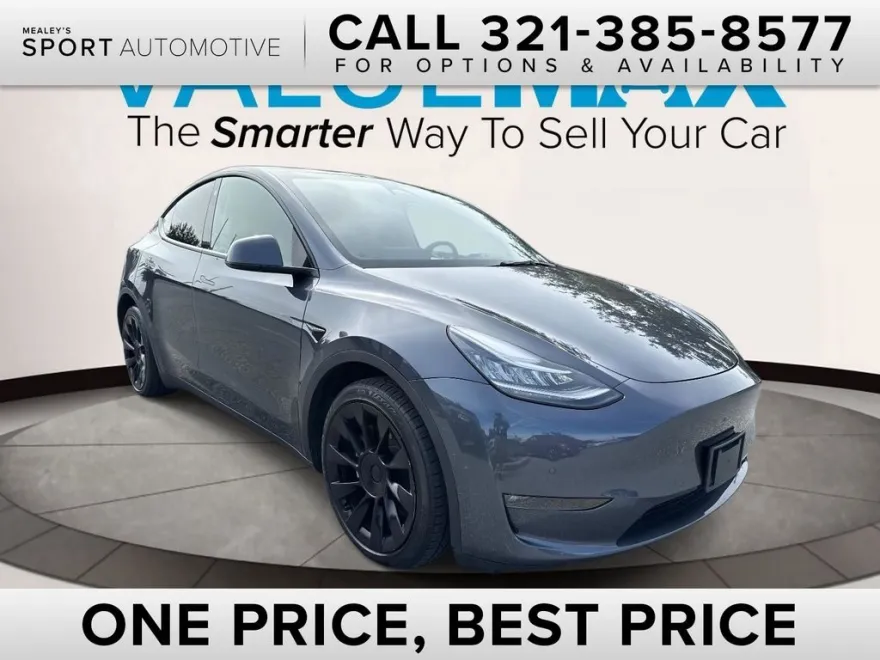 2022 Tesla Model Y Long Range photo 1