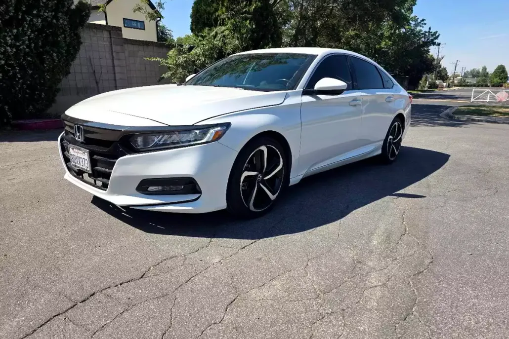 2018 Honda Accord Sport 1.5T photo 1