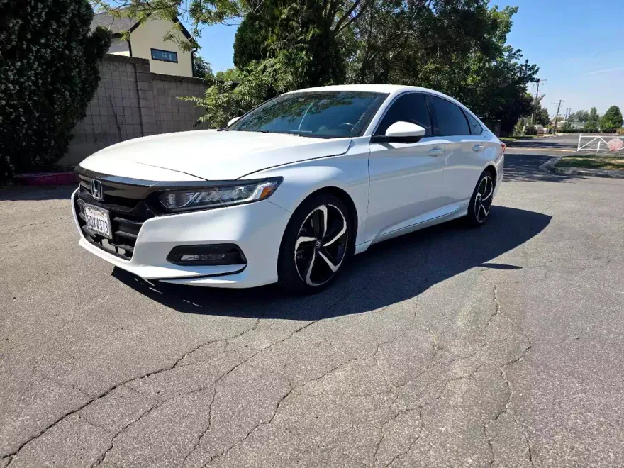 2018 Honda Accord Sport 1.5T photo 1