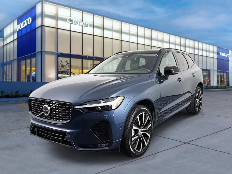 2024 Volvo XC60 B5 Plus photo 1