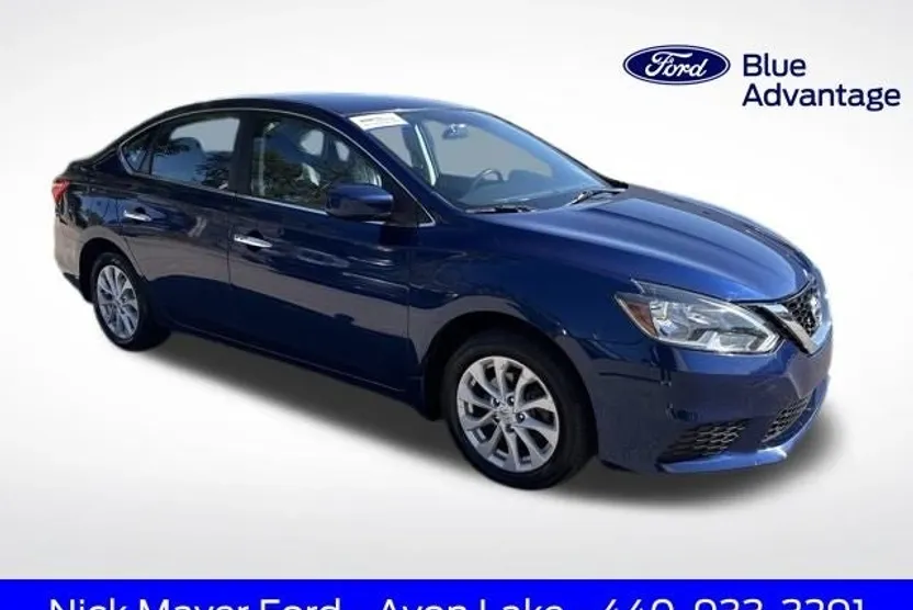 2019 Nissan Sentra SV photo 1
