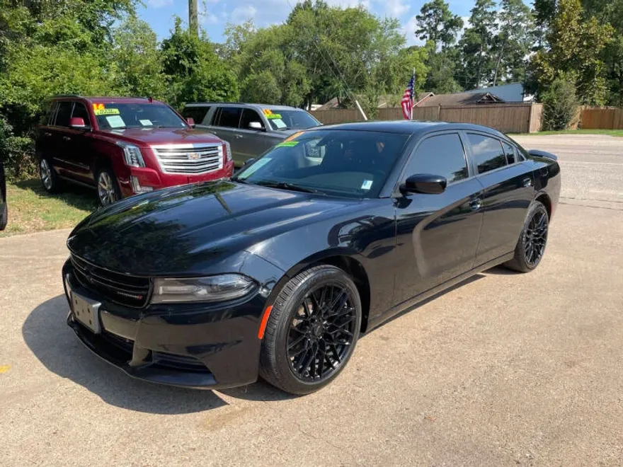 2019 Dodge Charger SXT photo 1
