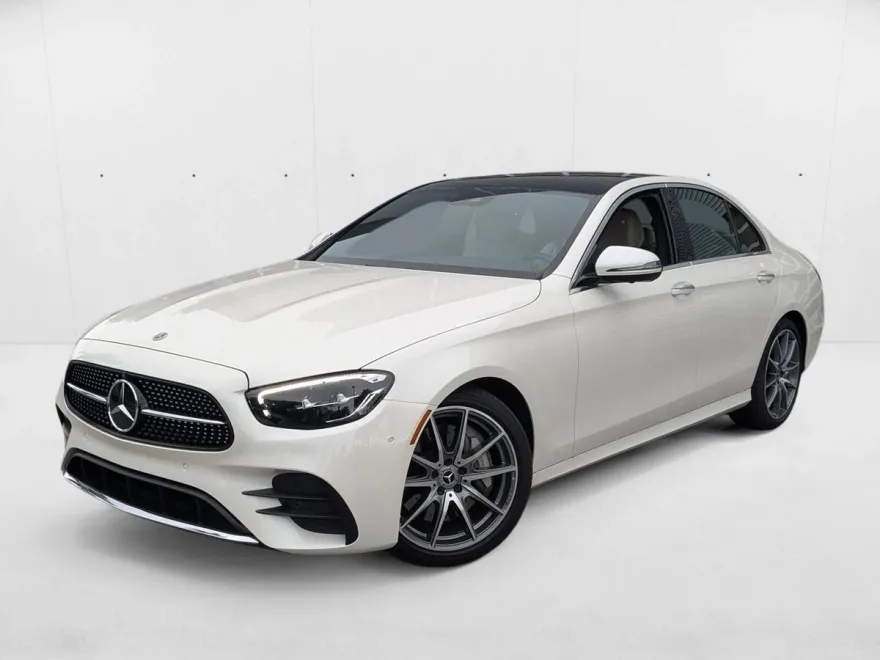 2022 Mercedes Benz E 350 Sedan photo 1