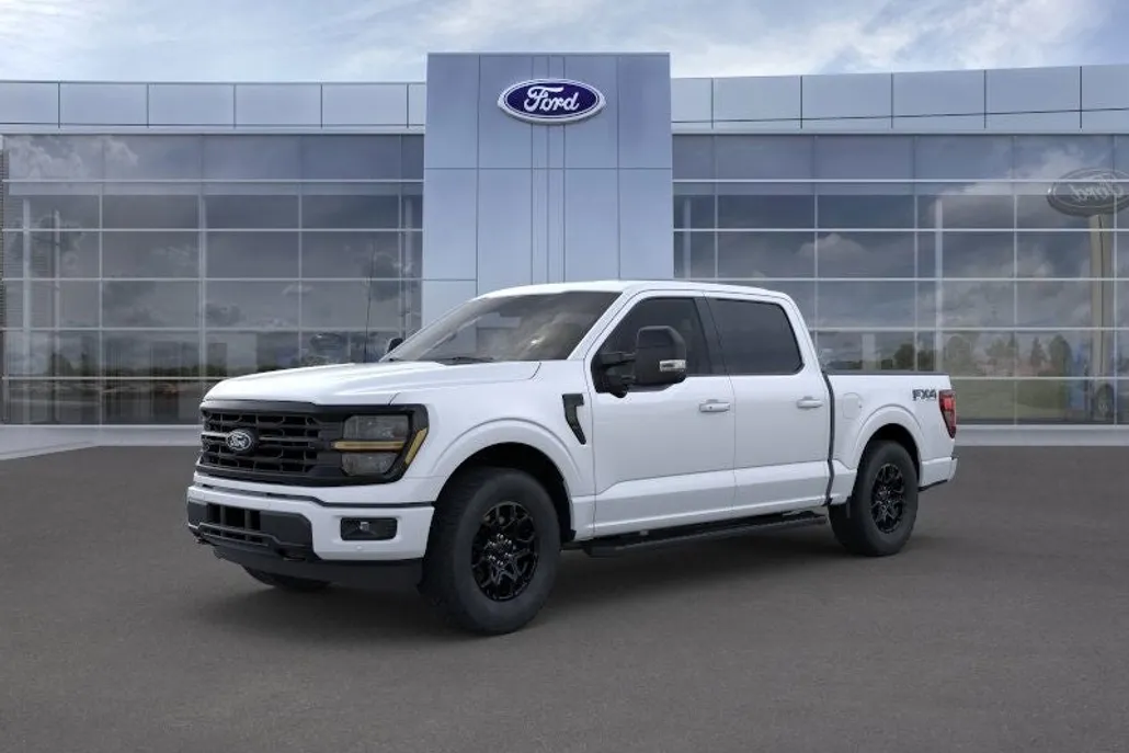 2025 Ford F-150 XLT photo 1