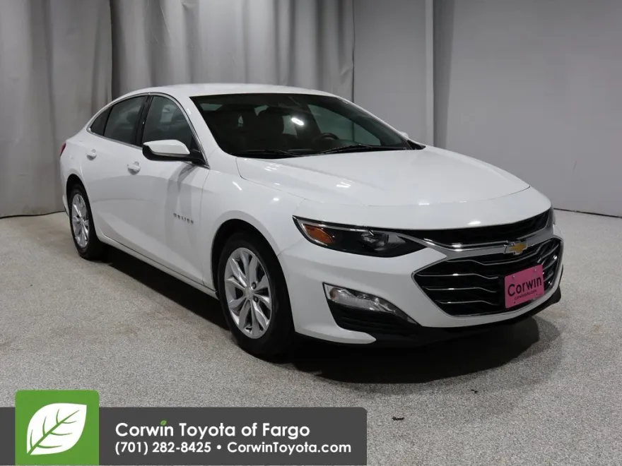 2023 Chevrolet Malibu 1LT photo 1
