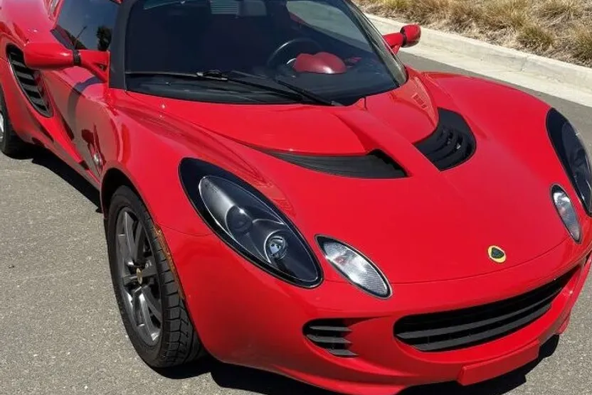 2005 Lotus Elise photo 1