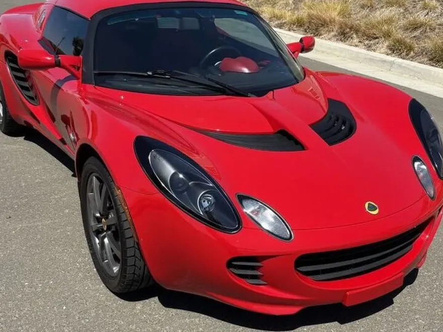 2005 Lotus Elise photo 1