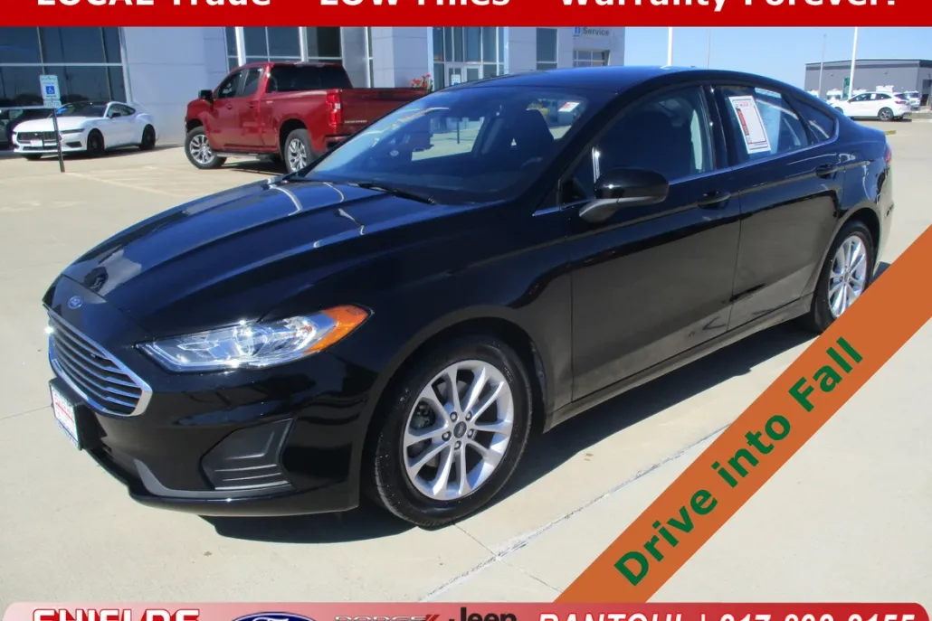 2020 Ford Fusion SE photo 1