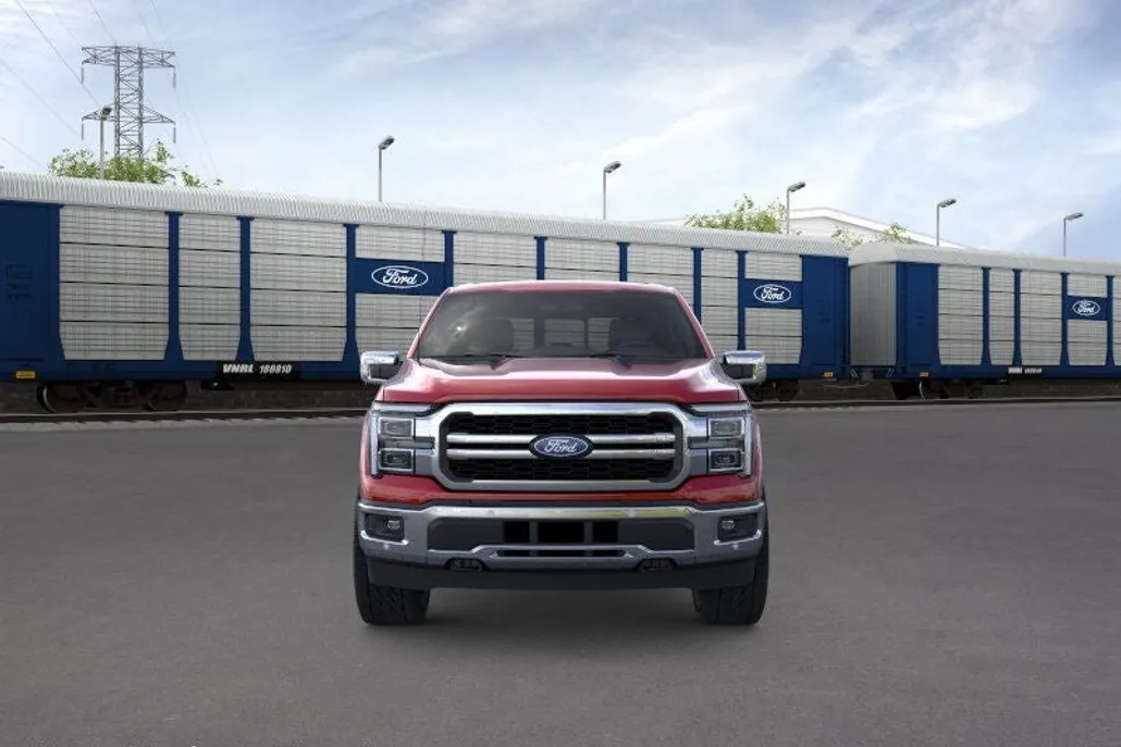2025 Ford F-150 Lariat photo 1