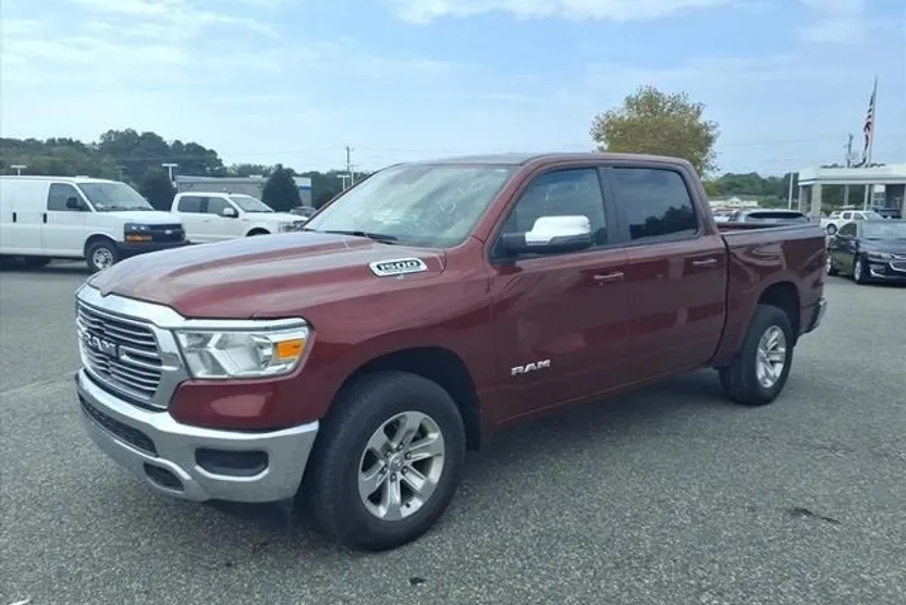 2024 Ram 1500 Laramie photo 1
