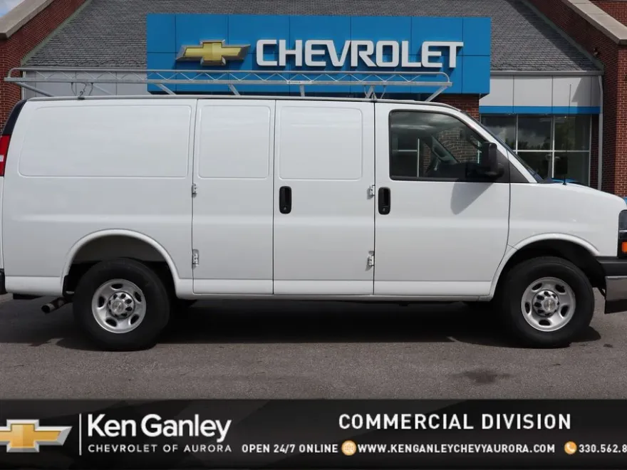 2025 Chevrolet Express 2500 Work Van Cargo photo 1