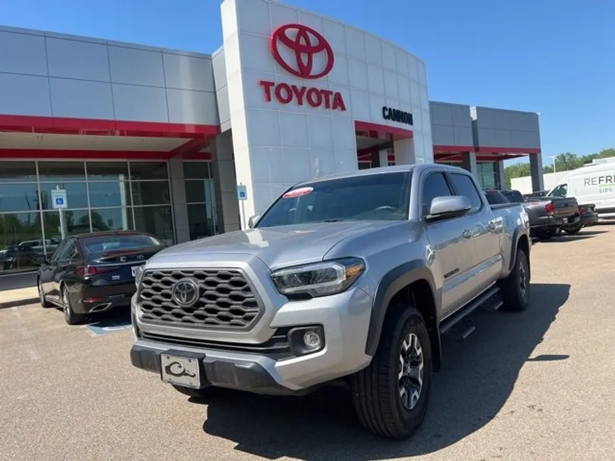 2021 Toyota Tacoma TRD Off-Road photo 1