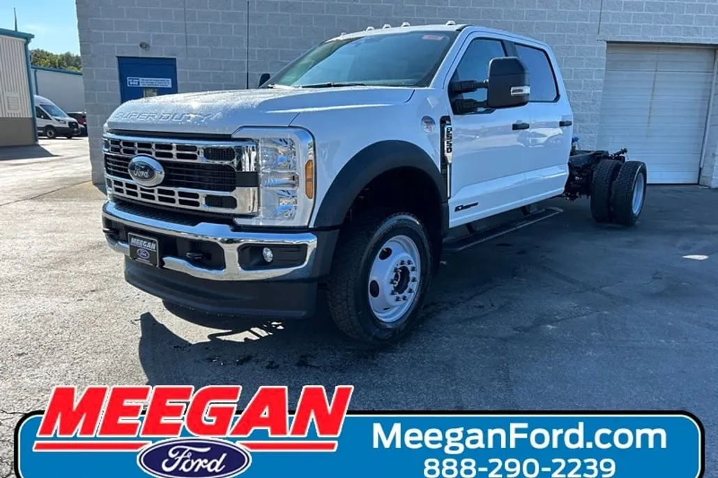 2026 Ford F-550 XL photo 1
