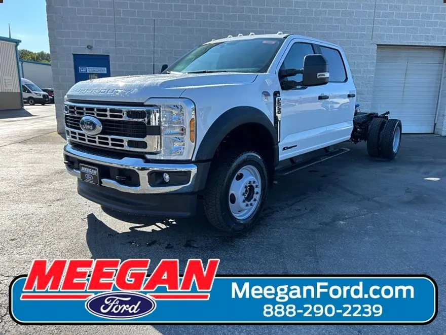 2026 Ford F-550 XL photo 1