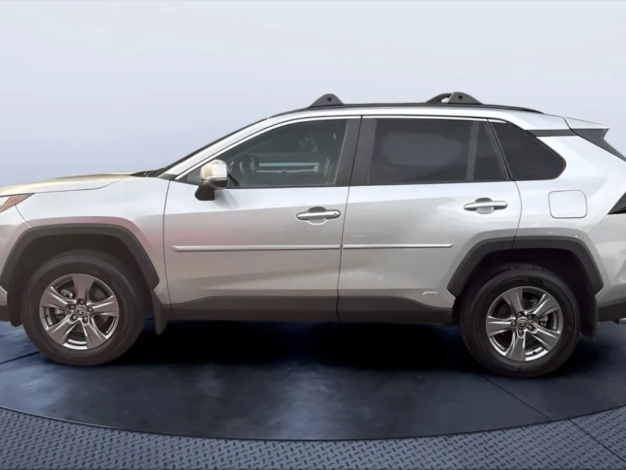 2024 Toyota RAV4 Hybrid XLE Sport photo 1