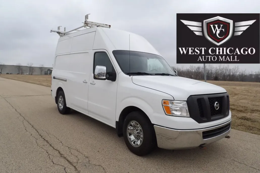 2017 Nissan NV3500 HD Cargo SL photo 1