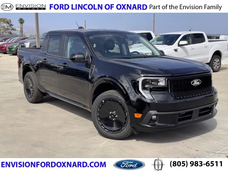 2025 Ford Maverick photo 1