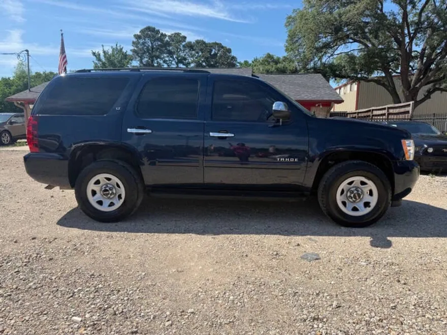 2007 Chevrolet Tahoe LS photo 1