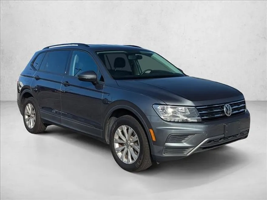 2020 Volkswagen Tiguan S photo 1
